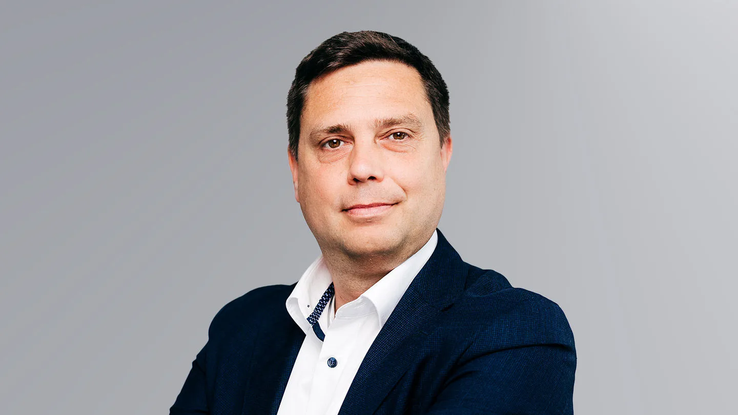 Felix Müller-Baumgarten - Fachgebietsleiter Verkehrsrecht des ACE